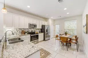 1719 Roseburg Dr, Austin, TX 78754 - Photo 4