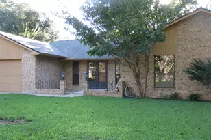 287 Meadowlakes Dr, Meadowlakes, TX 78654 - Photo 1