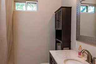 1207 Fieldcrest Dr, Austin, TX 78704 - Photo 8