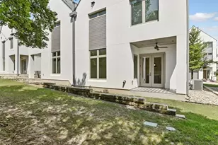 2506 Sutherland St, Austin, TX 78746 - Photo 14