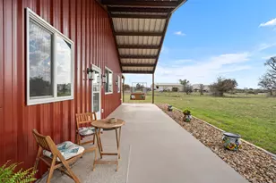 7993 Fm 487 W, Florence, TX 76527 - Photo 1