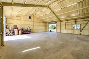 7993 Fm 487 W, Florence, TX 76527 - Photo 12