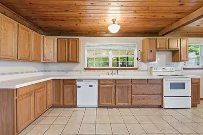 440 Lonie Lane, Kyle, TX 78640 - Photo 10