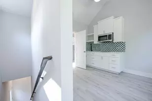 1042 Rosemont St, Austin, TX 78723 - Photo 26