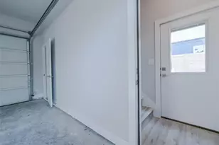 1042 Rosemont St, Austin, TX 78723 - Photo 24