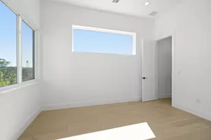 400 Post Rd Dr, Austin, TX 78704 - Photo 18