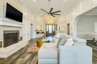 6665 Whitemarsh Valley Walk, Austin, TX 78746 - Photo 8