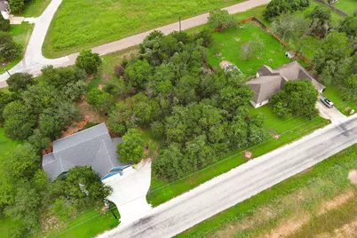 1331 Lovers Lane, Bastrop, TX 78602 - Photo 6