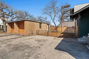 1308 E 12th St, Austin, TX 78702 - Photo 22
