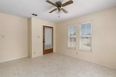 1102 Carlin Cove, Round Rock, TX 78681 - Photo 4