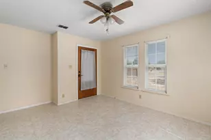 1102 Carlin Cove, Round Rock, TX 78681 - Photo 4