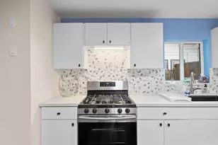 907 E 53rd St, Austin, TX 78751 - Photo 10