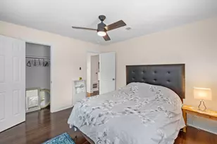 907 E 53rd St, Austin, TX 78751 - Photo 14