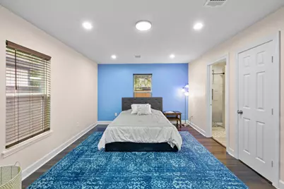 907 E 53rd Street, Austin, TX 78751 - Photo 24