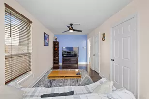 907 E 53rd St, Austin, TX 78751 - Photo 18