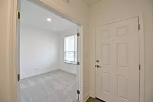 517 Scooter St, Georgetown, TX 78626 - Photo 4