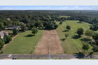 000 Q S Goins Lane, Elgin, TX 78621 - Photo 4