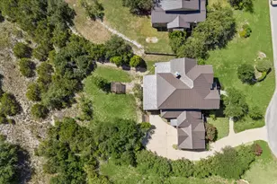 101 Stephanie Ln, Austin, TX 78738 - Photo 36