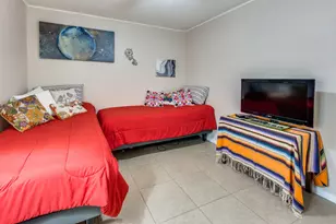 402 Village Ln, Buda, TX 78610 - Photo 20