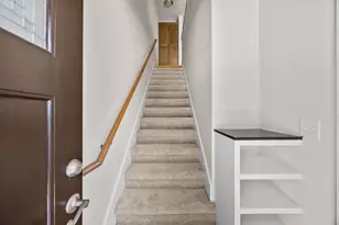 13420 Lyndhurst St, Austin, TX 78729 - Photo 4