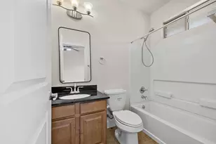13420 Lyndhurst St, Austin, TX 78729 - Photo 14
