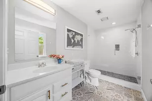 6305 Weeks Cove, Austin, TX 78727 - Photo 14