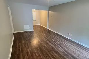 6302 Chesterfield Ave, Austin, TX 78752 - Photo 4