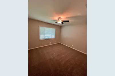 6302 Chesterfield Avenue, Austin, TX 78752 - Photo 16