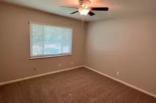 6302 Chesterfield Ave, Austin, TX 78752 - Photo 16
