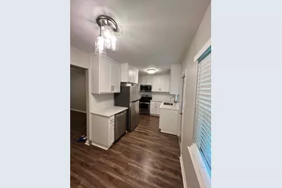 6302 Chesterfield Avenue, Austin, TX 78752 - Photo 6