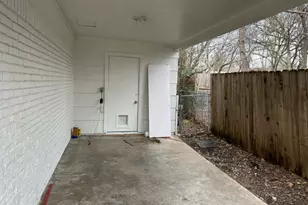 6302 Chesterfield Ave, Austin, TX 78752 - Photo 20