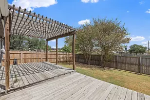 4917 Lexington Meadow Ln, Del Valle, TX 78617 - Photo 32