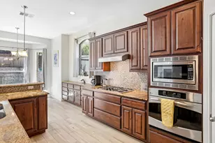 12213 Montclair Bend, Austin, TX 78732 - Photo 6