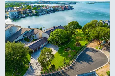 106 Bunny Run Lane, Horseshoe Bay, TX 78657 - Photo 1