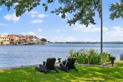 106 Bunny Run Lane, Horseshoe Bay, TX 78657 - Photo 4