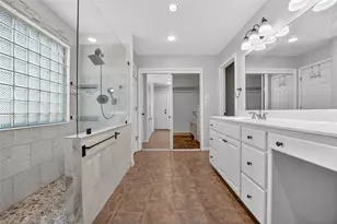 203 Oxbow Trail, Marble Falls, TX 78654 - Photo 14