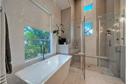 10 Monarch Oaks Lane, The Hills, TX 78738 - Photo 24