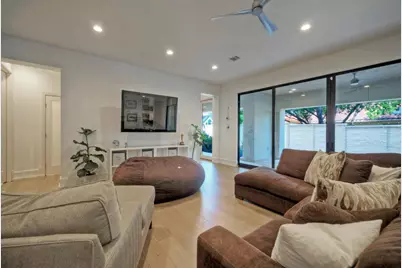 10 Monarch Oaks Lane, The Hills, TX 78738 - Photo 28