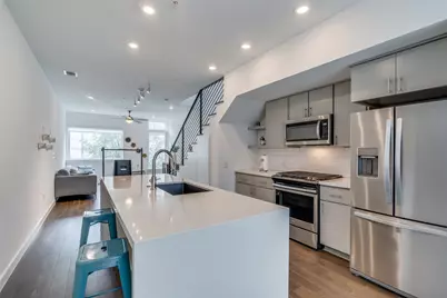 2002 E 7th Street #217, Austin, TX 78702 - Photo 6