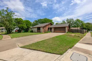 4714 Lambs Ln, Austin, TX 78744 - Photo 2