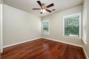 303 Zennia St, Austin, TX 78751 - Photo 32
