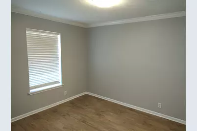 3304 Woodbriar Lane, Austin, TX 78723 - Photo 4