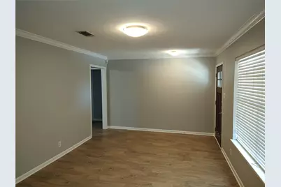 3304 Woodbriar Lane, Austin, TX 78723 - Photo 2