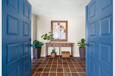 737 Summerwood Drive, New Braunfels, TX 78130 - Photo 2