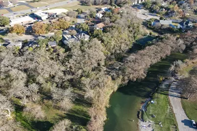 737 Summerwood Drive, New Braunfels, TX 78130 - Photo 40