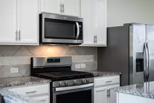 524 Coffee Berry Dr, Georgetown, TX 78626 - Photo 12