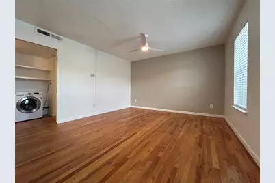 808 Winflo Street #105, Austin, TX 78703 - Photo 2