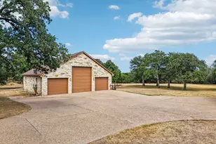 101 Flint Rock Trail, Spicewood, TX 78669 - Photo 2