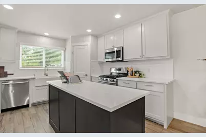 9110 Chisholm Lane, Austin, TX 78748 - Photo 8