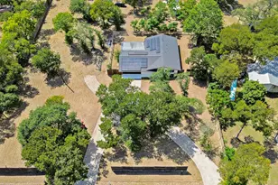 9110 Chisholm Ln, Austin, TX 78748 - Photo 2